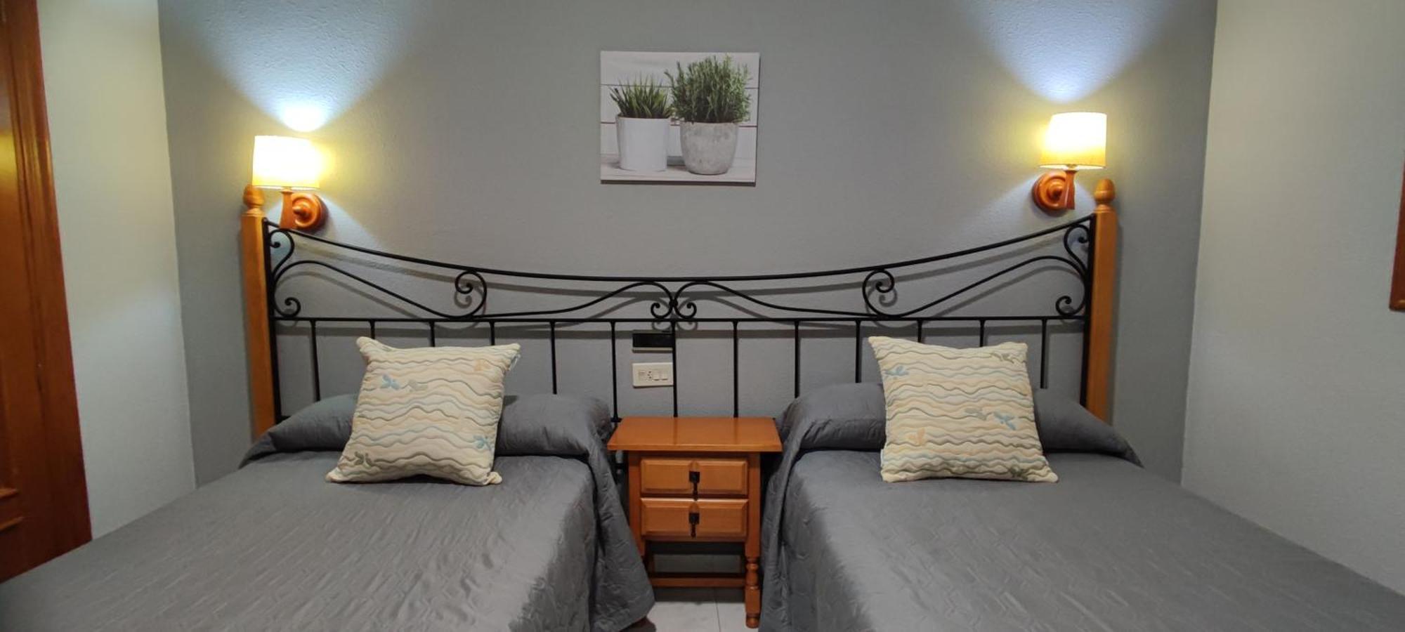 Apartamentos Lausan Gavín Buitenkant foto